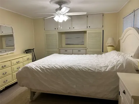 4775 Tri Par Drive Sarasota FL 34234