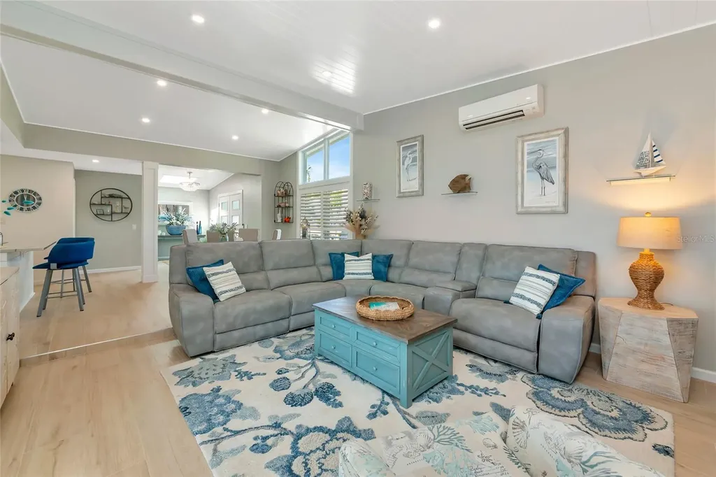 9923 Spoonbill Road E Bradenton FL 34209
