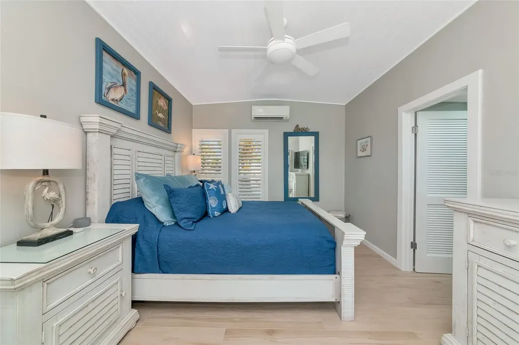 9923 Spoonbill Road E Bradenton FL 34209