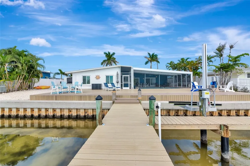 9923 Spoonbill Road E Bradenton FL 34209