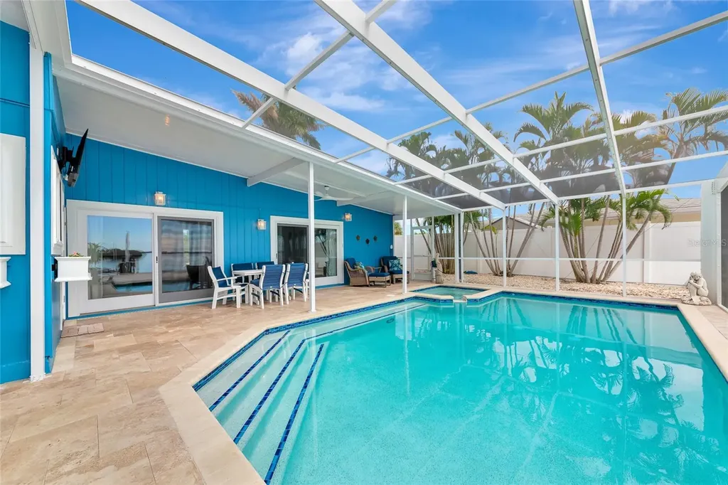 9923 Spoonbill Road E Bradenton FL 34209