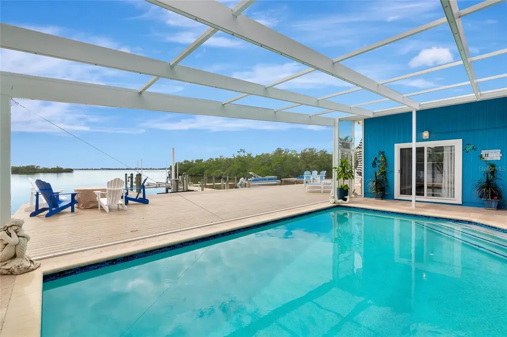 9923 Spoonbill Road E Bradenton FL 34209