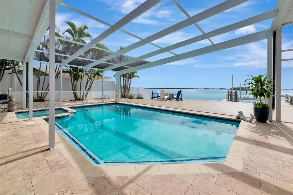 9923 Spoonbill Road E Bradenton FL 34209