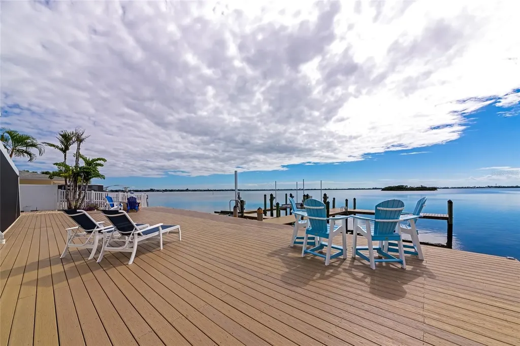 9923 Spoonbill Road E Bradenton FL 34209