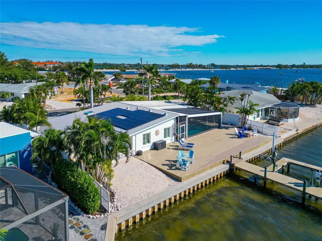 9923 Spoonbill Road E Bradenton FL 34209