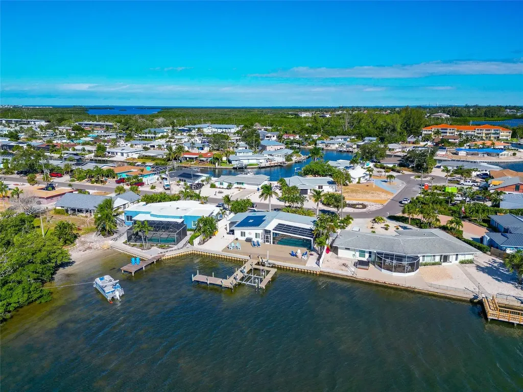 9923 Spoonbill Road E Bradenton FL 34209