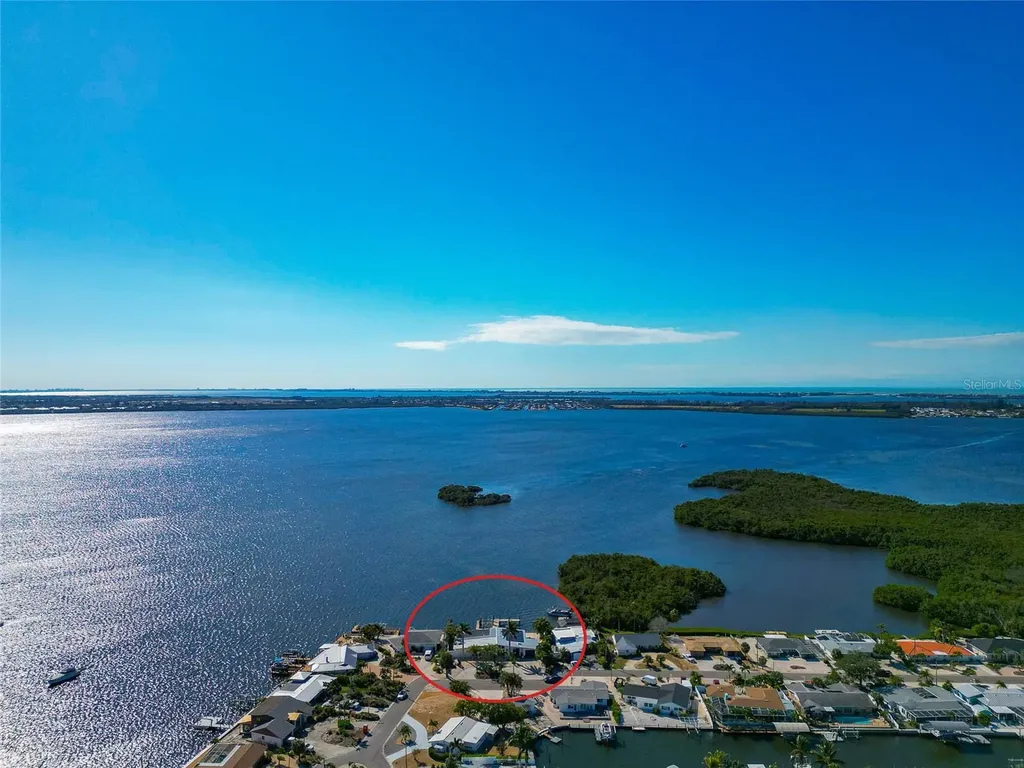 9923 Spoonbill Road E Bradenton FL 34209