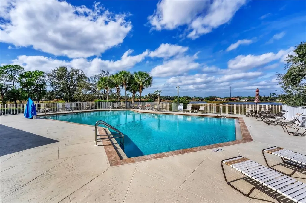 2864 Phoenix Palm Terrace North Port FL 34288