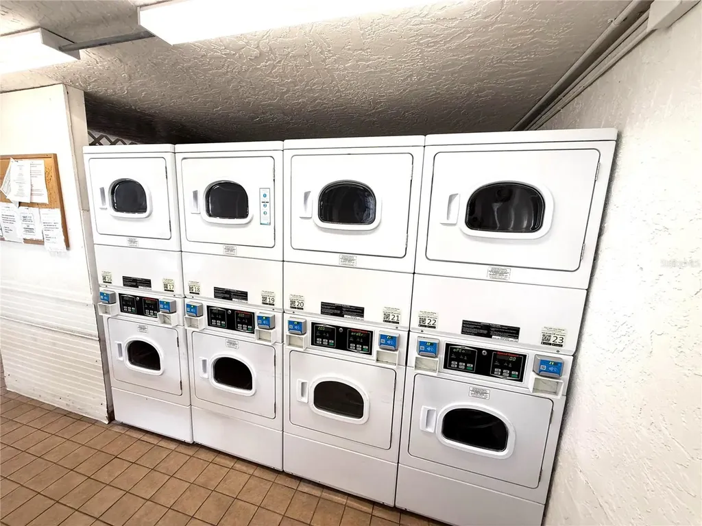 9002 Tudor Drive Tampa FL 33615