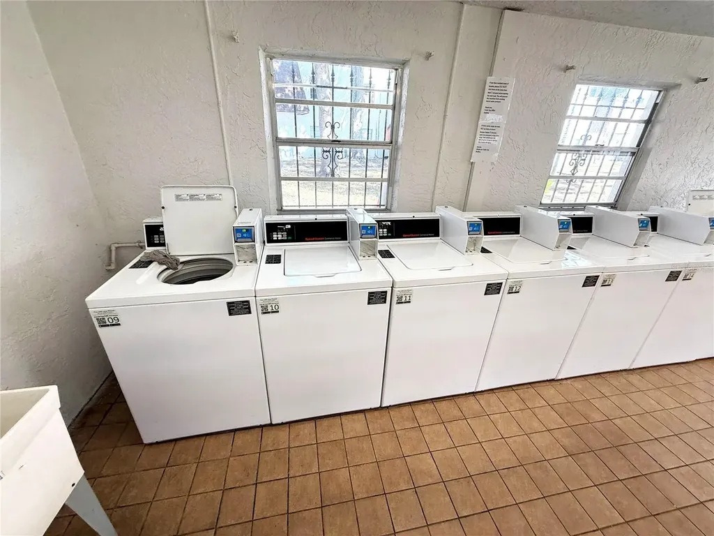 9002 Tudor Drive Tampa FL 33615