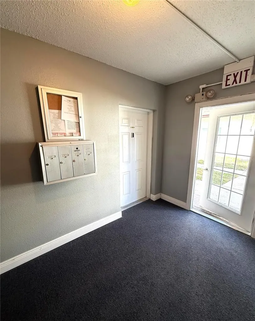 9002 Tudor Drive Tampa FL 33615