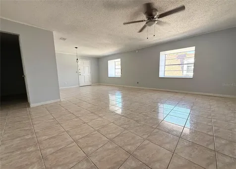9002 Tudor Drive Tampa FL 33615