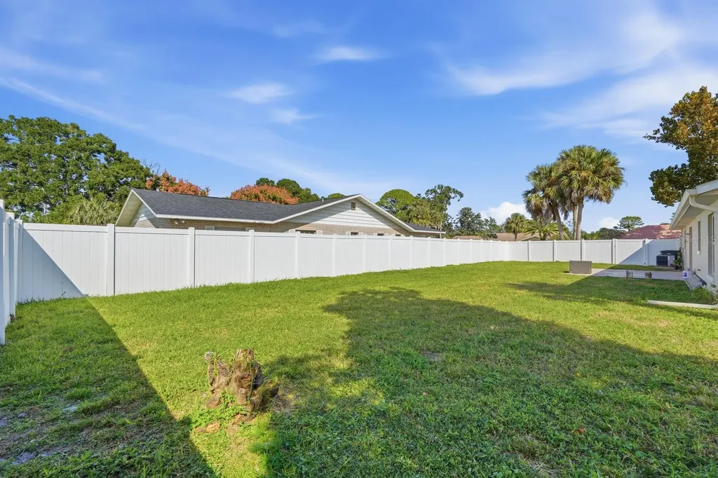 145 Springwood Drive Daytona Beach FL 32119