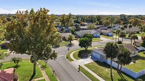 145 Springwood Drive Daytona Beach FL 32119