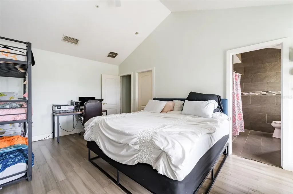 2204 1st Street Indian Rocks Beach FL 33785