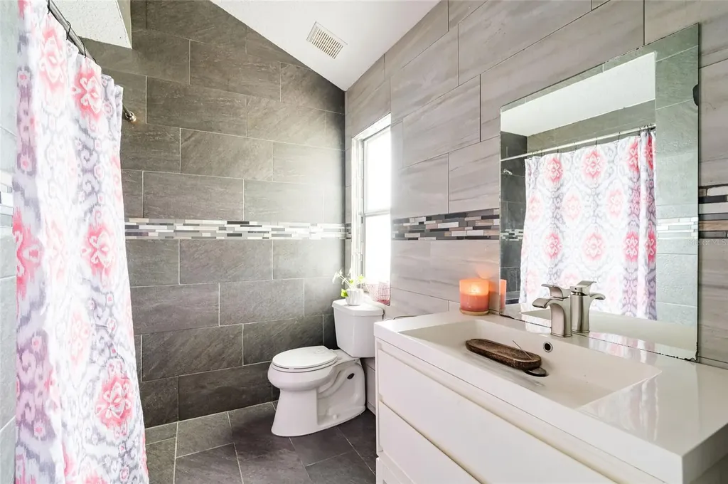 2204 1st Street Indian Rocks Beach FL 33785