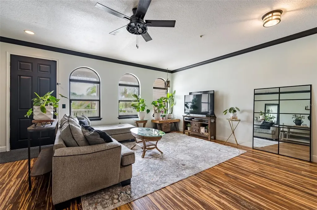 2204 1st Street Indian Rocks Beach FL 33785