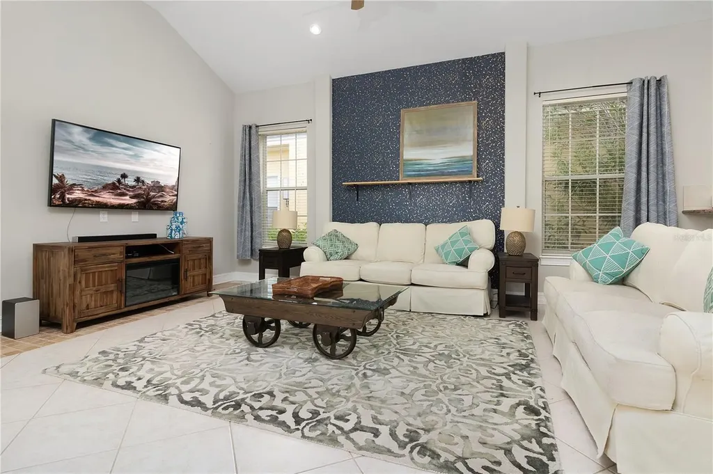 216 Eastpark Drive Kissimmee FL 34747