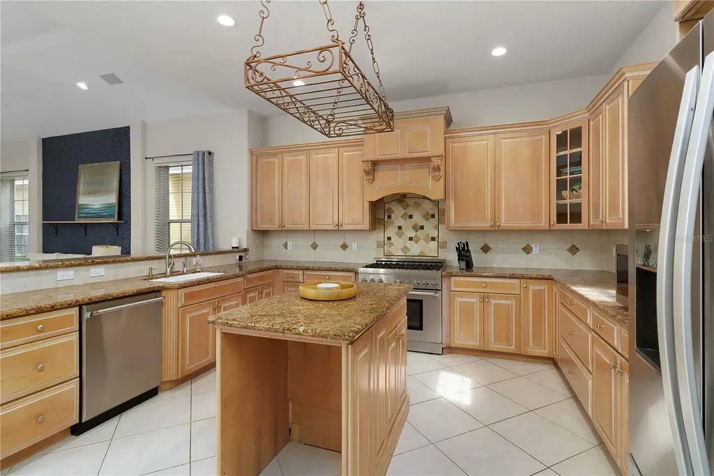 216 Eastpark Drive Kissimmee FL 34747