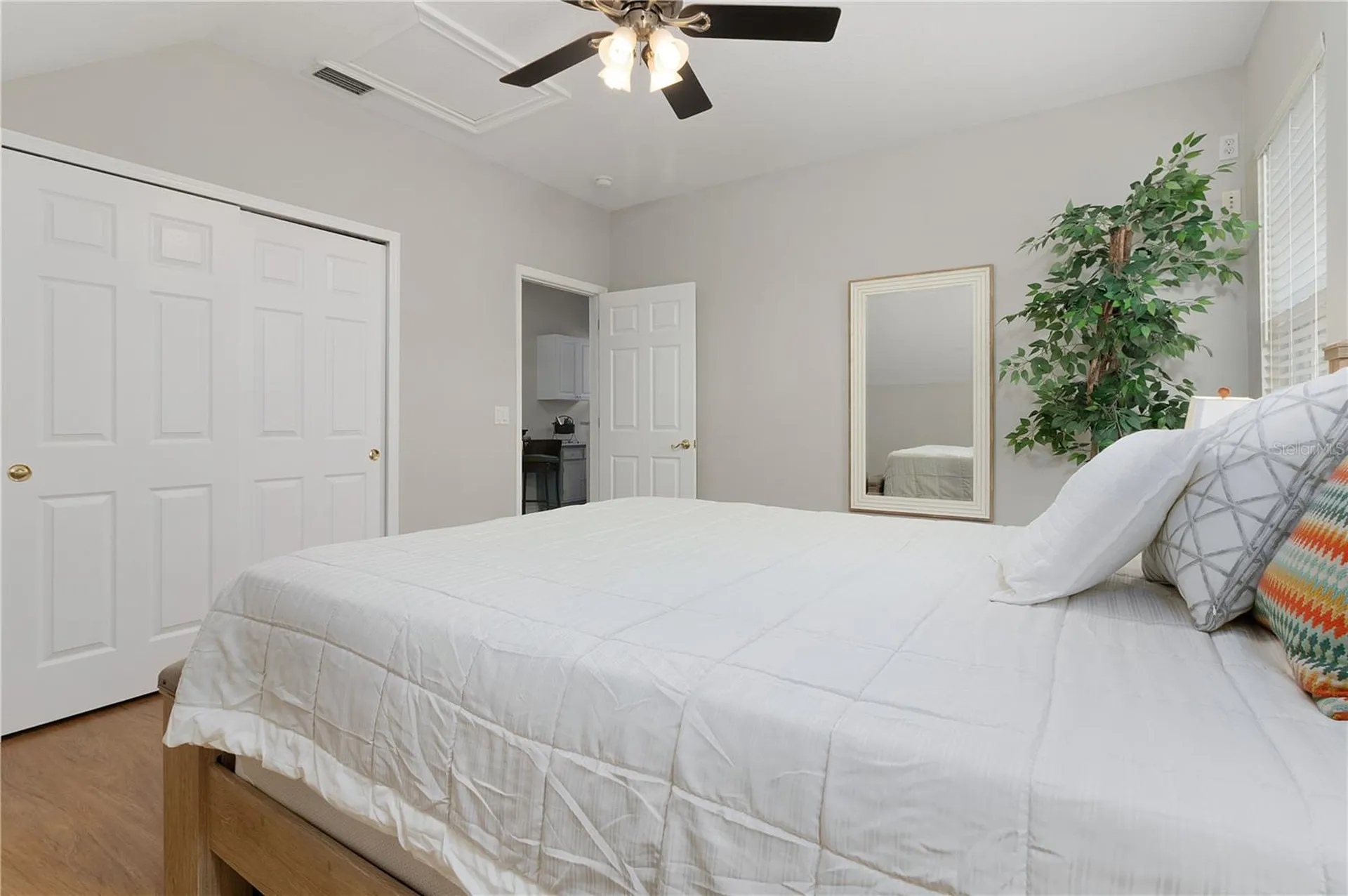 216 Eastpark Drive Kissimmee FL 34747