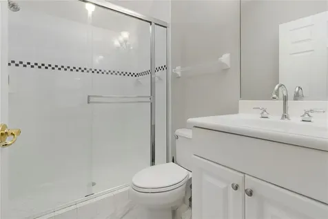 216 Eastpark Drive Kissimmee FL 34747