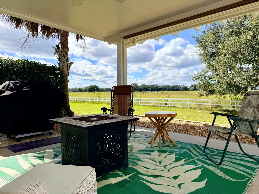 9588 SE 47th Way Webster FL 33597