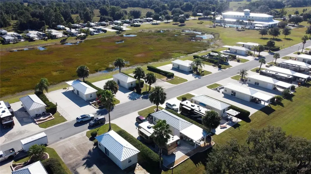 9588 SE 47th Way Webster FL 33597