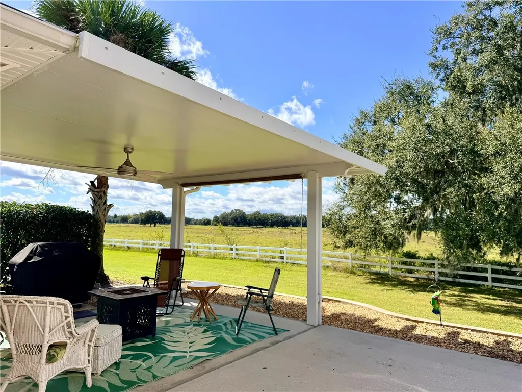 9588 SE 47th Way Webster FL 33597