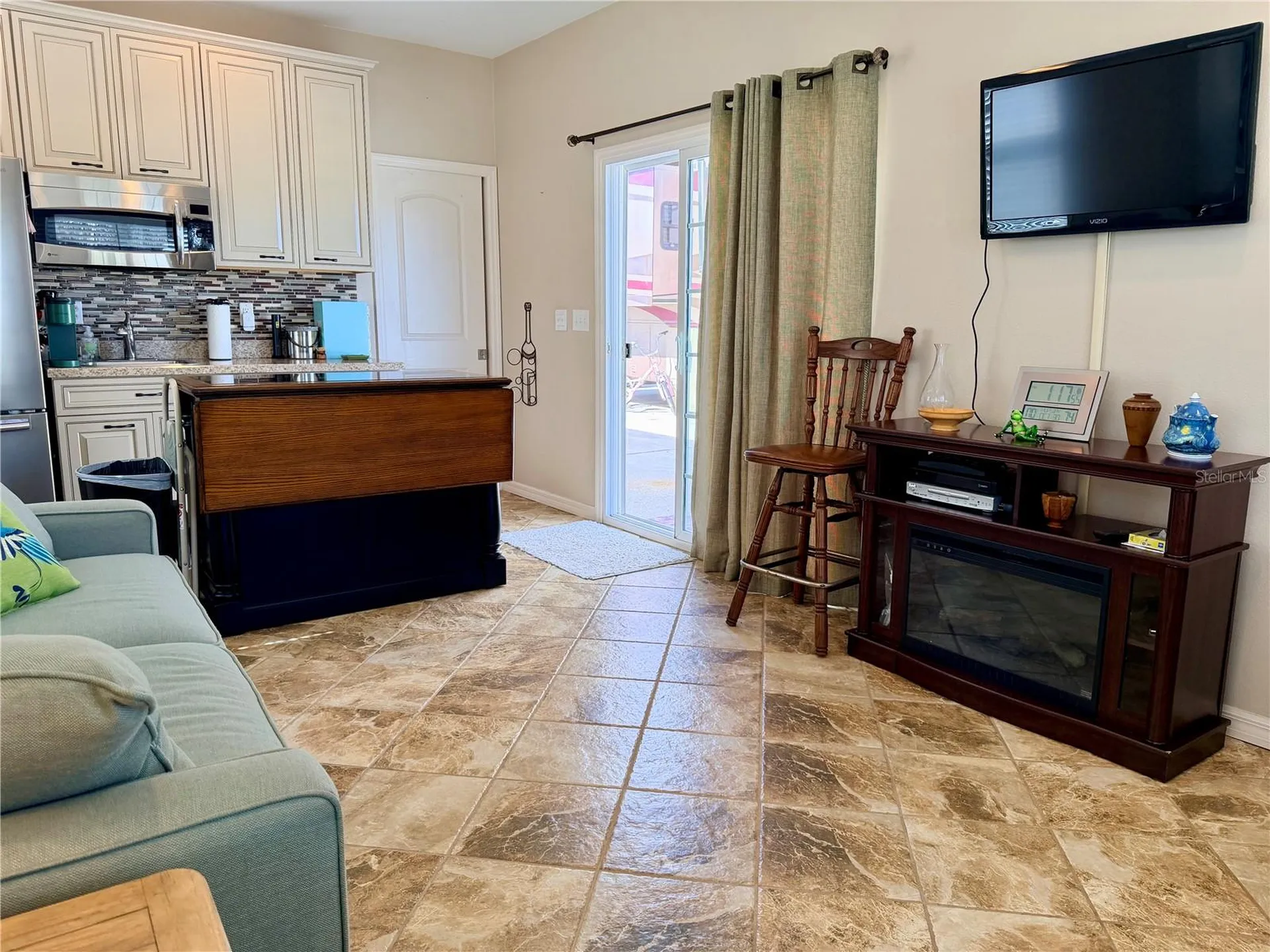 9588 SE 47th Way Webster FL 33597