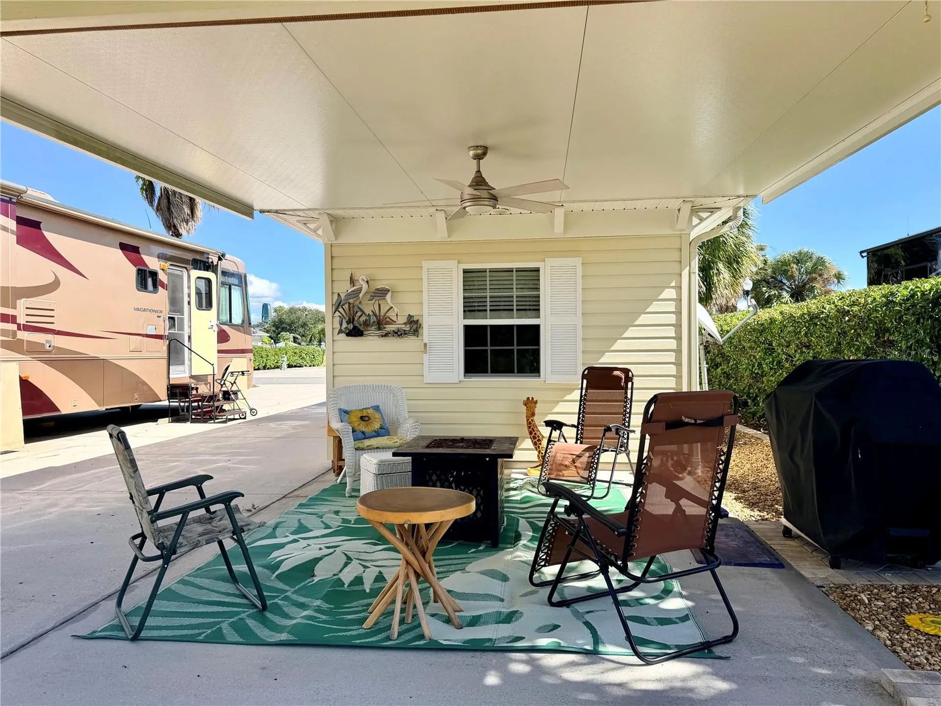 9588 SE 47th Way Webster FL 33597