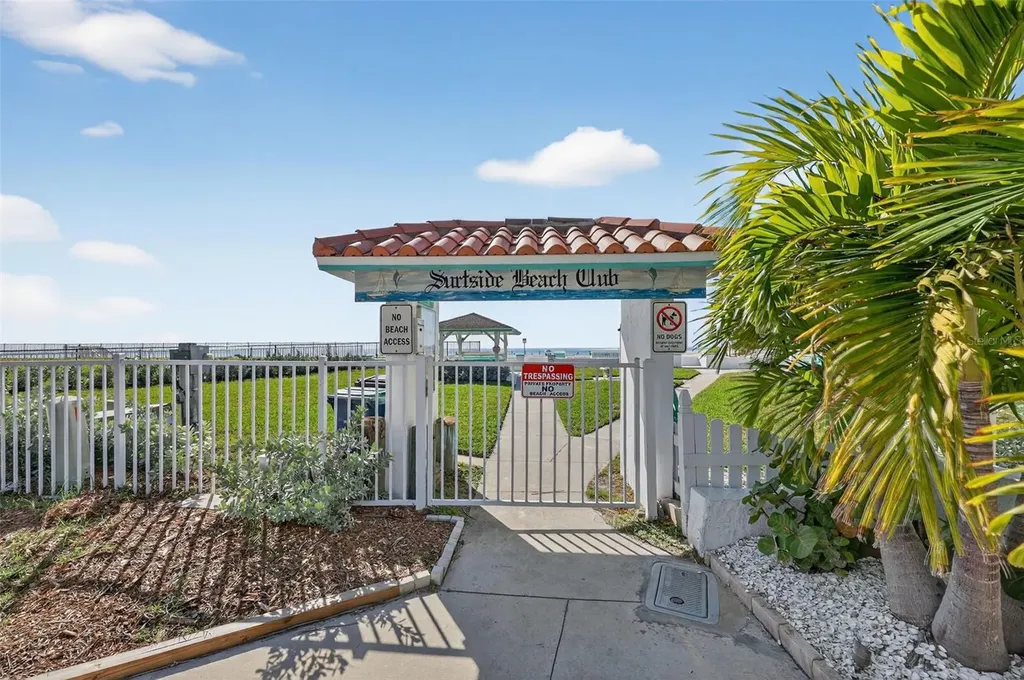 566 182nd Avenue E Redington Shores FL 33708