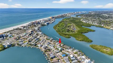 566 182nd Avenue E Redington Shores FL 33708