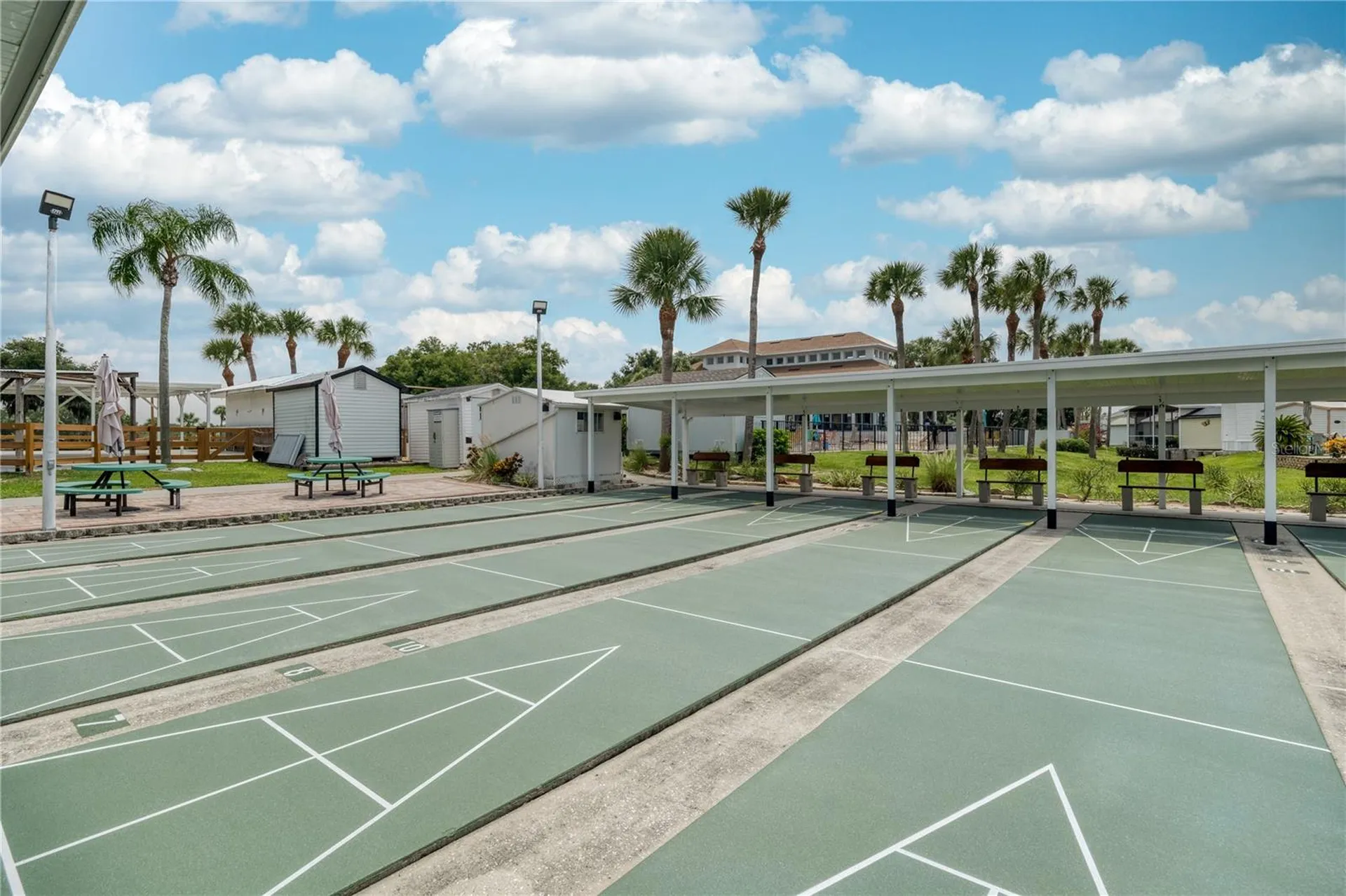 833 St George Drive Davenport FL 33837