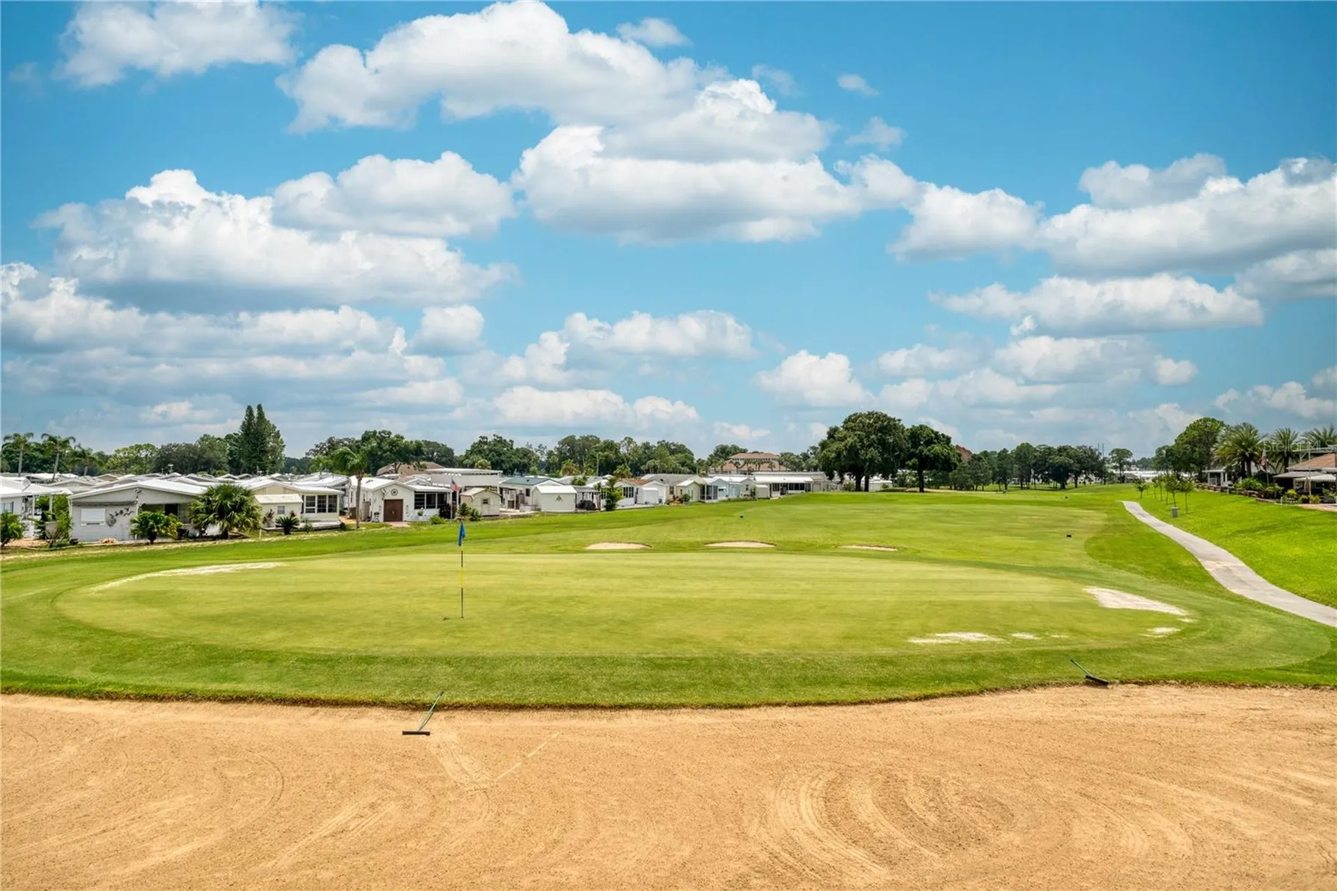 833 St George Drive Davenport FL 33837