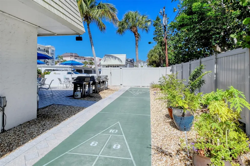 777 Beach Road Sarasota FL 34242