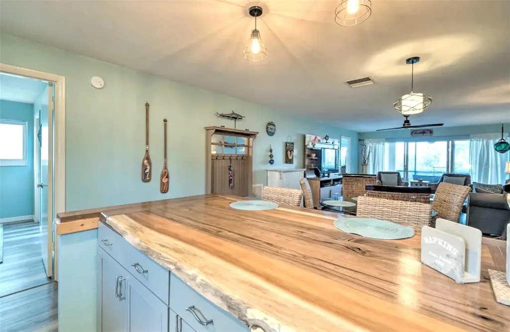 777 Beach Road Sarasota FL 34242