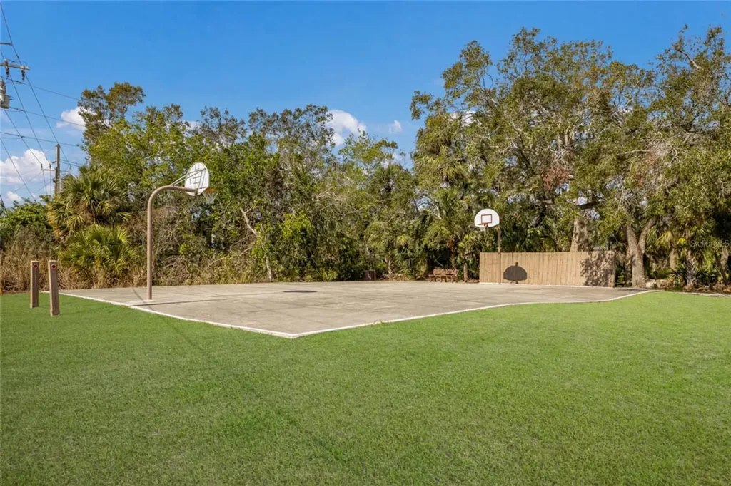5489 Downham Meadows Sarasota FL 34235