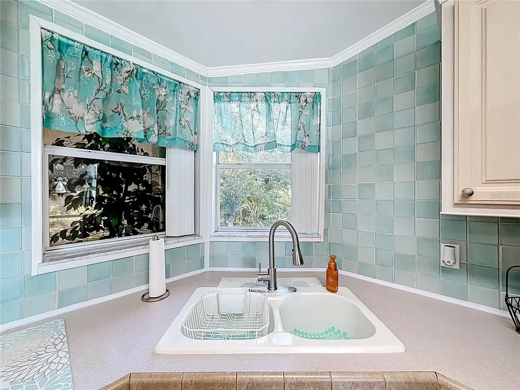 6346 Bayberry Boulevard NE Winter Haven FL 33881
