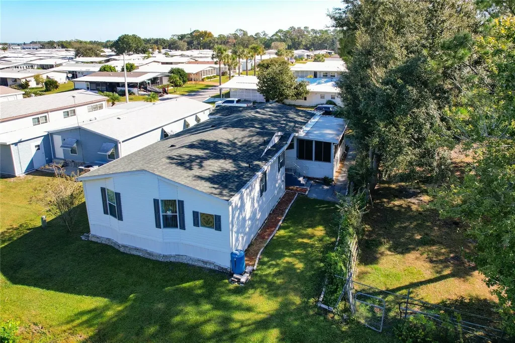 6346 Bayberry Boulevard NE Winter Haven FL 33881