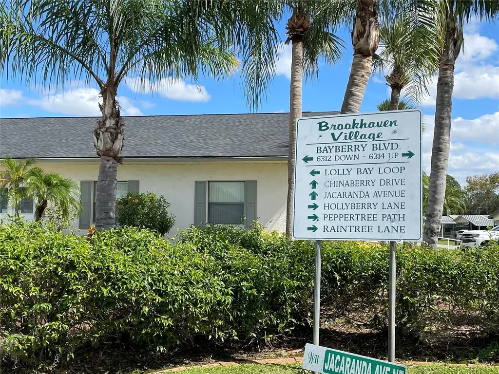 6346 Bayberry Boulevard NE Winter Haven FL 33881