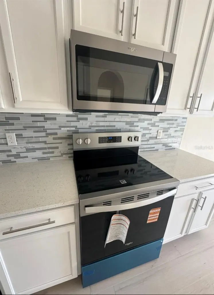 1049 N Honey Blossom Drive N Orlando FL 32824