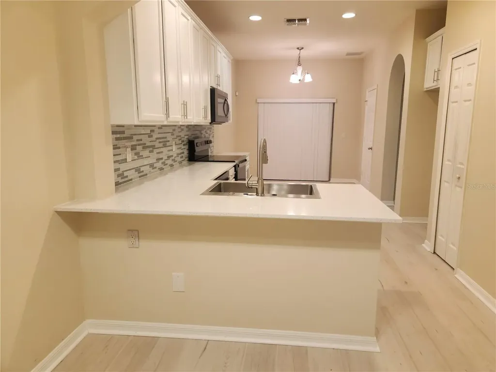 1049 N Honey Blossom Drive N Orlando FL 32824