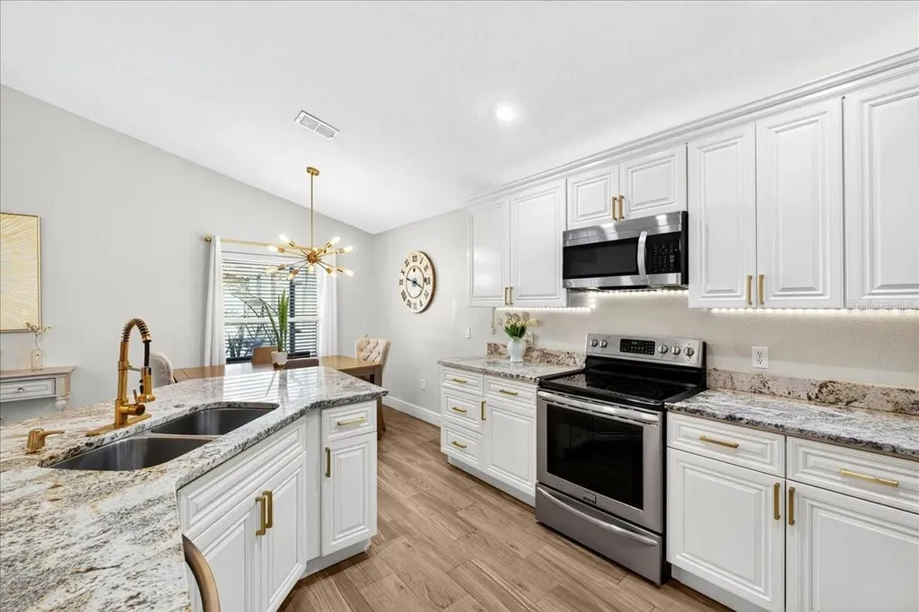 654 Kildrummy Drive Davenport FL 33896