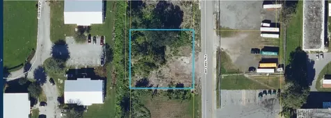 875 Joe Louis Avenue Pahokee FL 33476