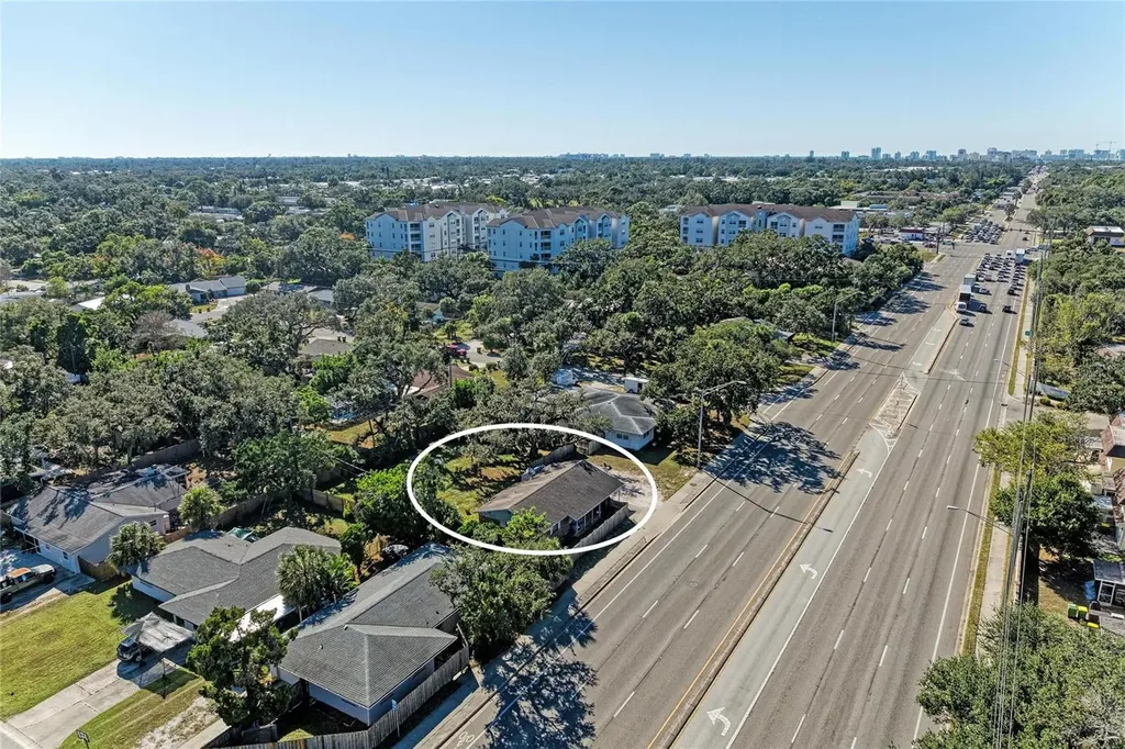 3716 Fruitville Road Sarasota FL 34232