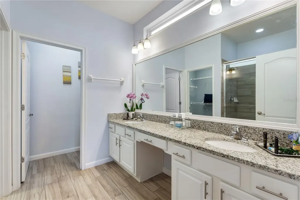 5252 Oakbourne Avenue Davenport FL 33837