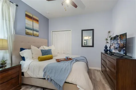5252 Oakbourne Avenue Davenport FL 33837