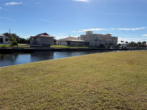 1324 Mediterranean Drive Punta Gorda FL 33950
