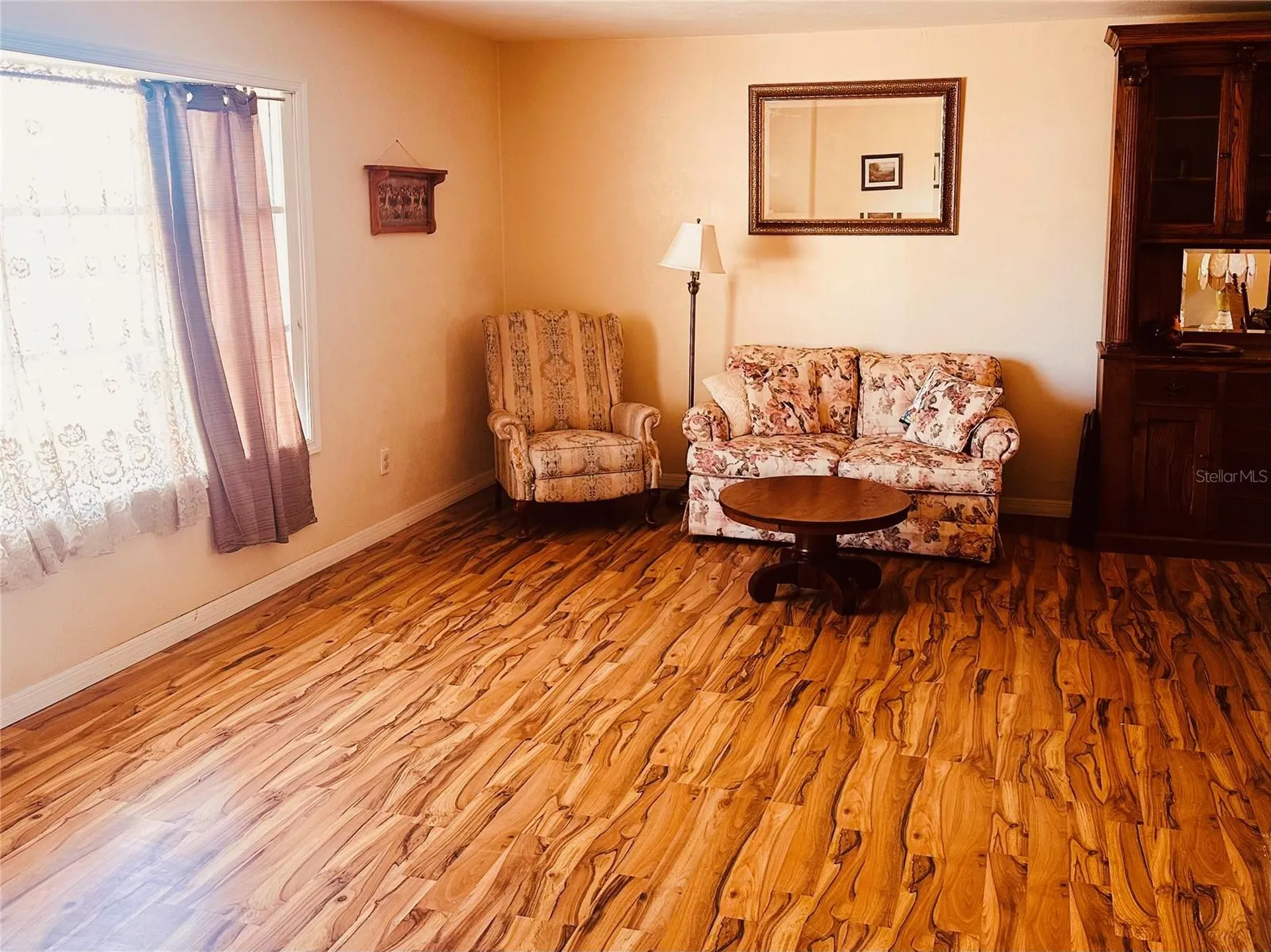 1649 E Shangri La Drive Daytona Beach FL 32119