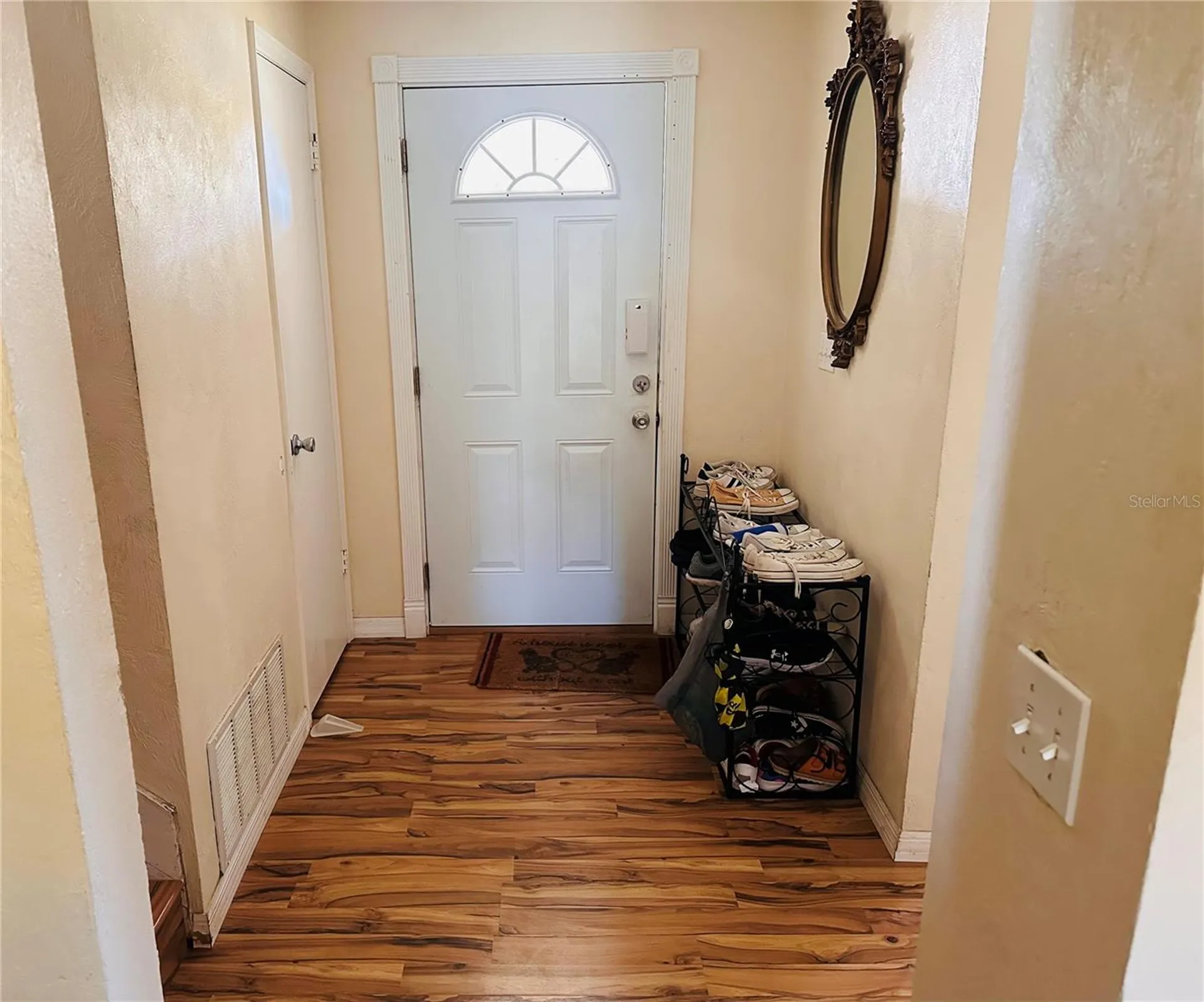 1649 E Shangri La Drive Daytona Beach FL 32119